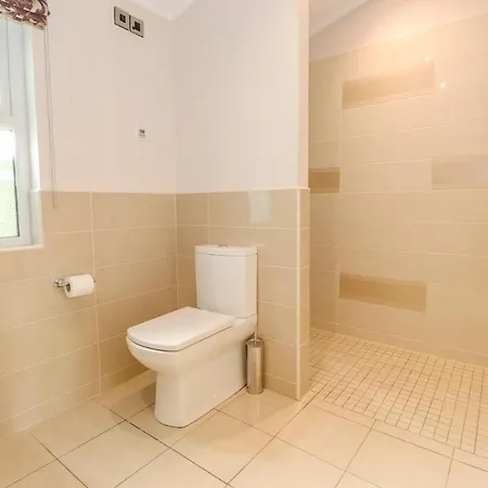 Semesterbostad Lakeside *